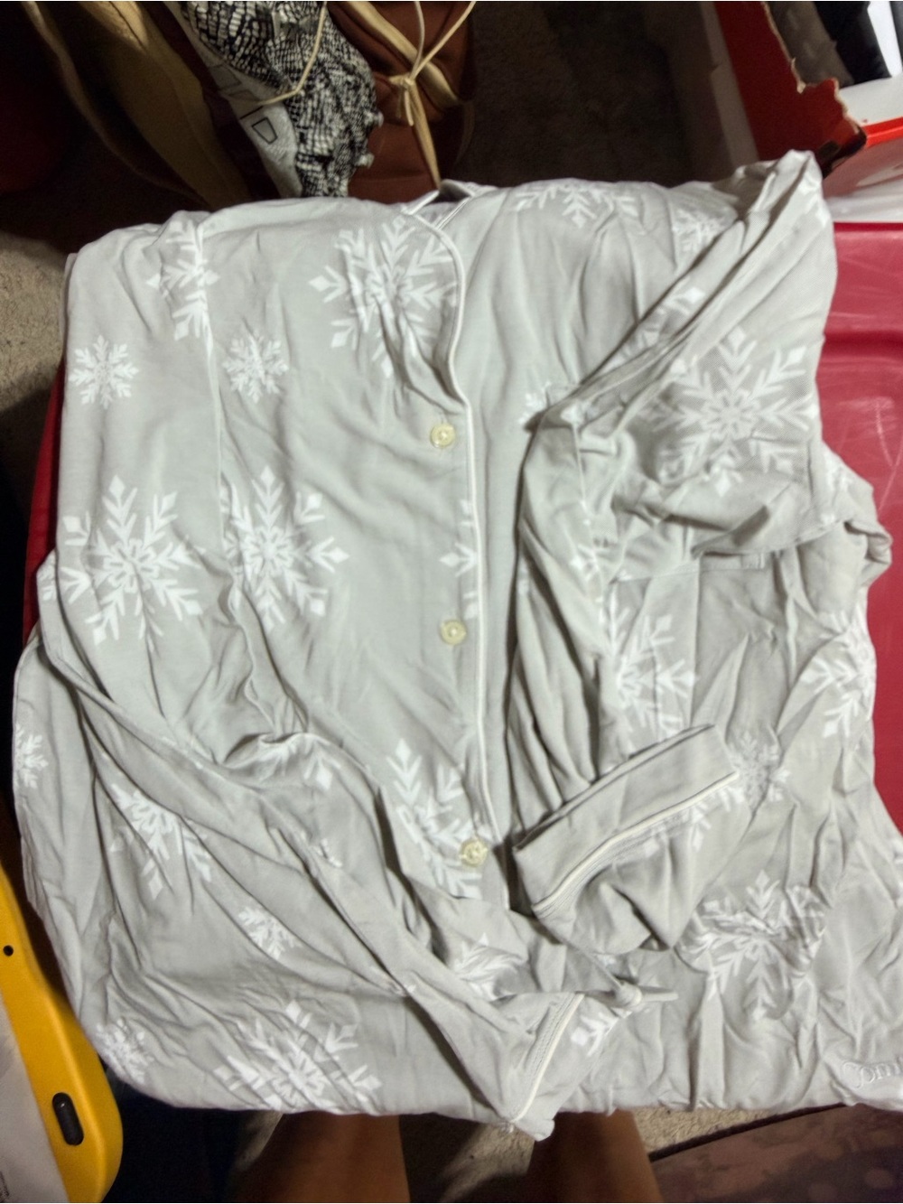 Women’s Gray Snowflake Button-Front Pajama Top and pants